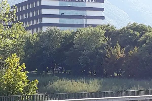 SBÜ Bursa Yüksek İhtisas EAH Ana Bina - Resim 6