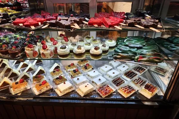 Maride Cafe&amp;Patisserie - Resim 17