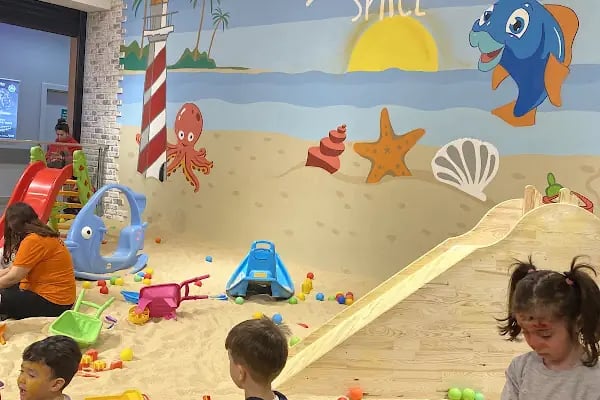 Mini Space Özdilek Park - Resim 3