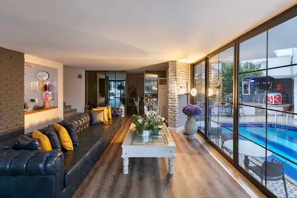 Azuu Hotel - Resim 3