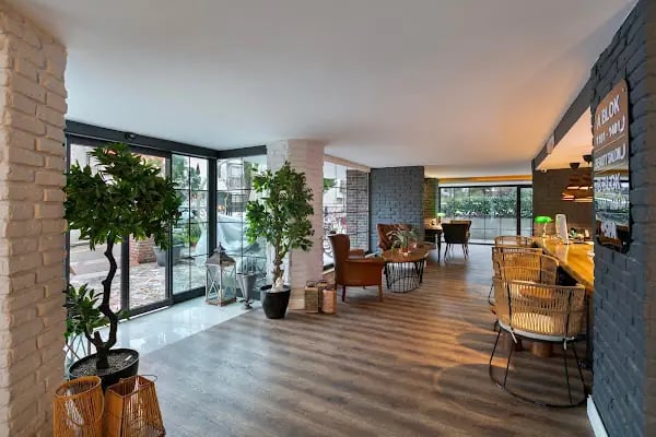 Azuu Hotel - Resim 5