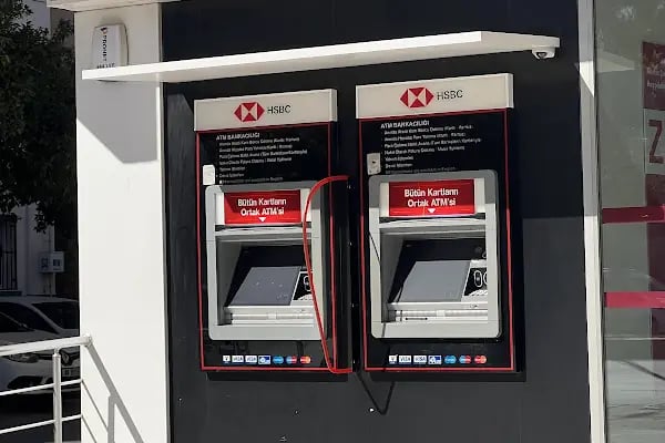 Hsbc-mersin Şubesi - Resim 3