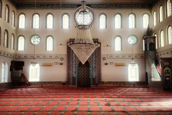 Akhisar Cami - Resim 11