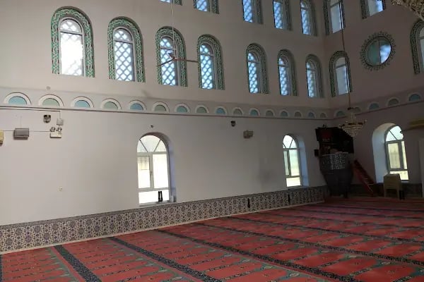 Akhisar Cami - Resim 15