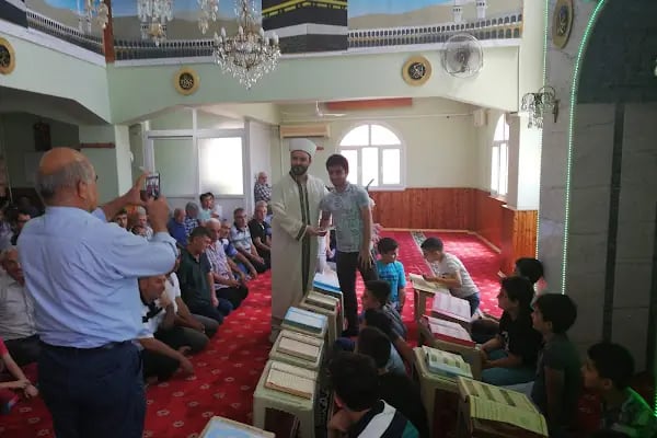 ŞEHİT AHMET MEHMET ORUÇ CAMİİ - Resim 18
