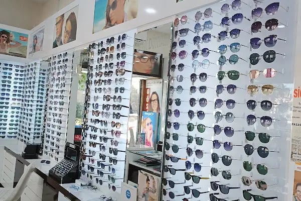 Optik dünyası gazi caddesi şube - Resim 3