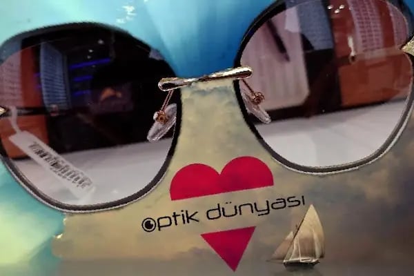 Optik dünyası gazi caddesi şube - Resim 6