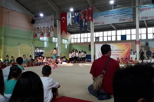 Cemal alpman cimnastik salonu - Resim 13
