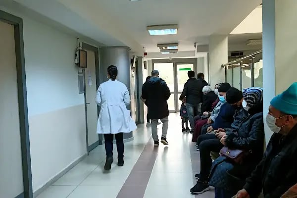 Sağlık Bilimleri Derince Eğitim ve Araştırma Hastanesi - Resim 10