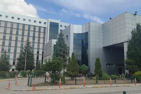 Sağlık Bilimleri Derince Eğitim ve Araştırma Hastanesi - Resim 3