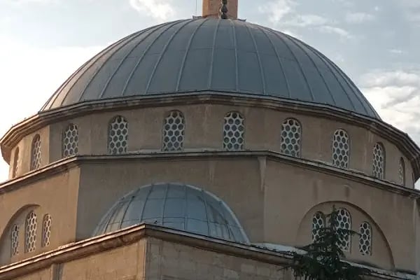 ÖRNEK FATİH CAMİİ - Resim 1