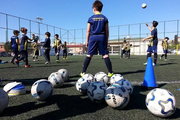 FENERBAHÇE ATAŞEHİR FUTBOL OKULU - Resim 6
