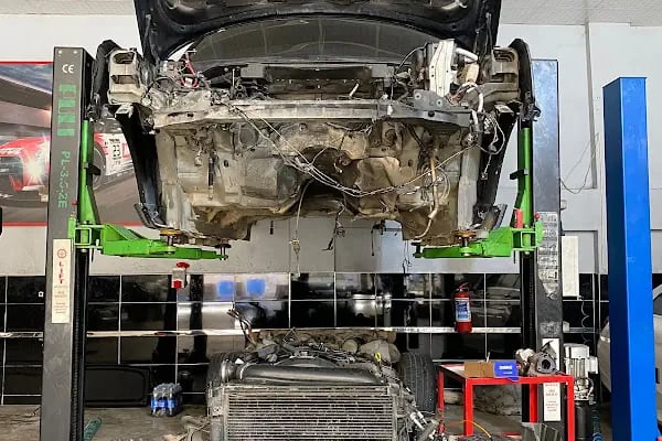 Salih Oto Adana BMW Mercedes Audi Özel Servis - Resim 5