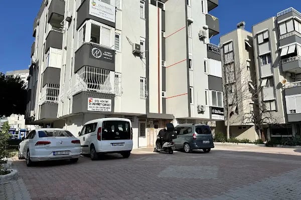 Mehmet ÇAKACI Çene Cerrahisi Kliniği - Resim 9