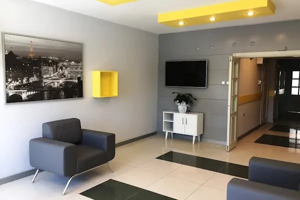 Mehmet ÇAKACI Çene Cerrahisi Kliniği - Resim 19