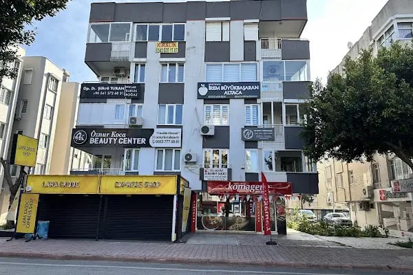 Mehmet ÇAKACI Çene Cerrahisi Kliniği - Resim 4