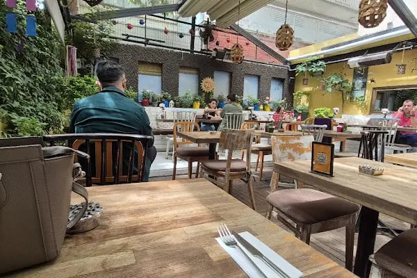Cafe des Cafes - Resim 3
