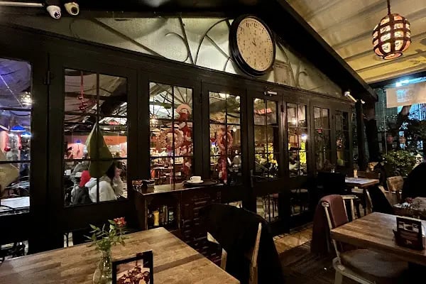 Cafe des Cafes - Resim 6
