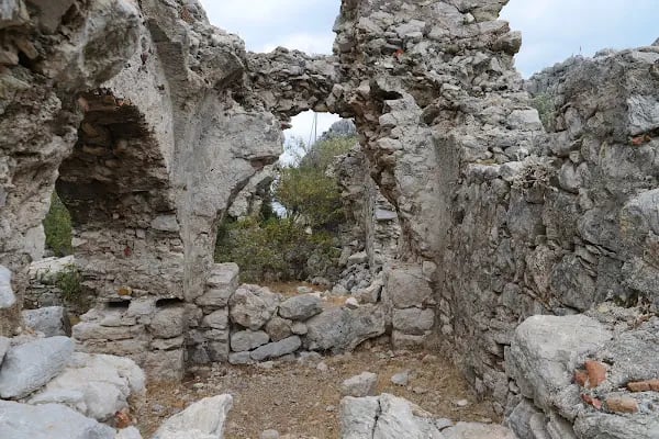 Gebe kilise koyu - Resim 13
