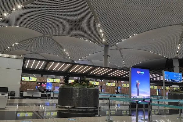 Türkiye İş Bankası İstanbul Havalimanı Şubesi - Resim 6