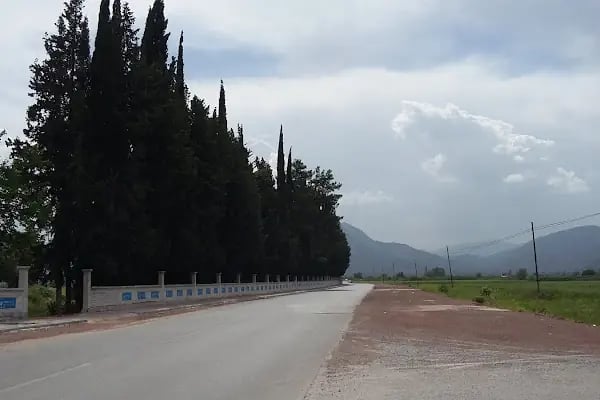 Yeniköy Mezarlığı - Resim 12