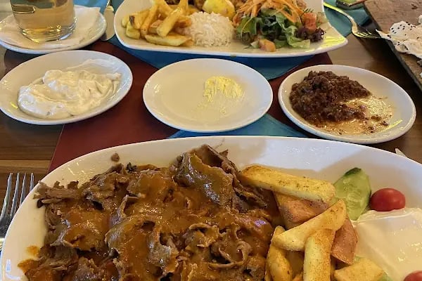 Kleopatra Restaurant kebab grill pizza steak - Resim 9