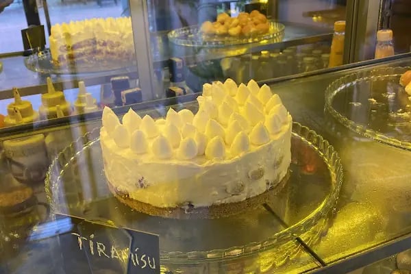Maldives Lounge Bistro &amp; Cafe - Resim 14