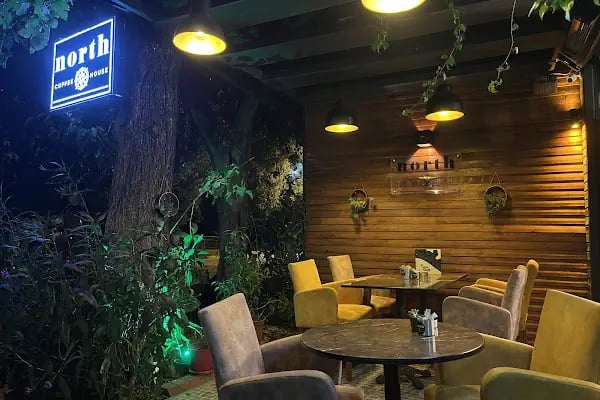 Maldives Lounge Bistro &amp; Cafe - Resim 5