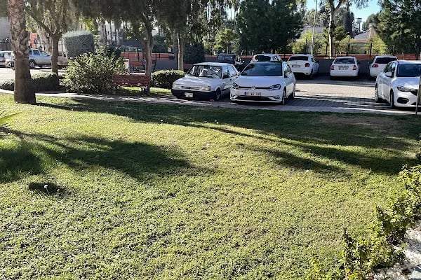 Başkent Üniversitesi Adana Uyg. ve Araşt. Merkezi Kışla Sağlık Yerleşkesi - Resim 6