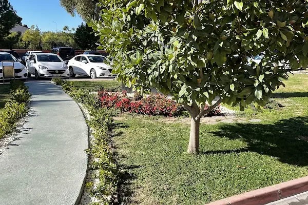 Başkent Üniversitesi Adana Uyg. ve Araşt. Merkezi Kışla Sağlık Yerleşkesi - Resim 10