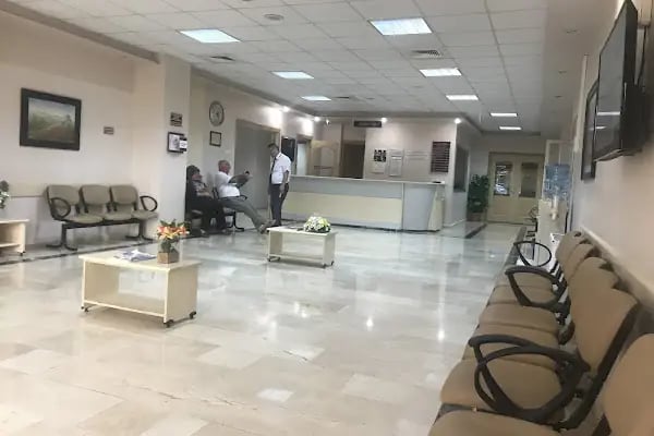 Başkent Üniversitesi Adana Uyg. ve Araşt. Merkezi Kışla Sağlık Yerleşkesi - Resim 3
