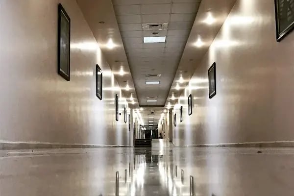 Başkent Üniversitesi Adana Uyg. ve Araşt. Merkezi Kışla Sağlık Yerleşkesi - Resim 15