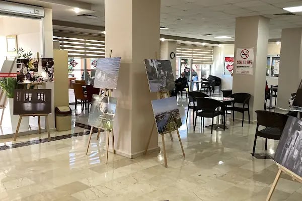 Başkent Üniversitesi Adana Uyg. ve Araşt. Merkezi Kışla Sağlık Yerleşkesi - Resim 4