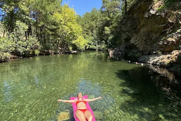 Pine Garden Camping&amp;Restaurant - Resim 10