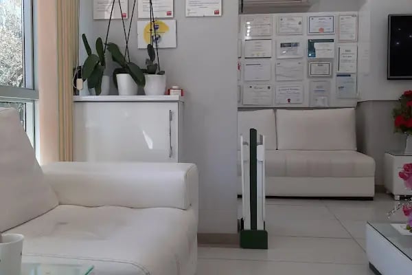 Markasya Ağız Ve Diş Sağlığı Polikliniği - Resim 18