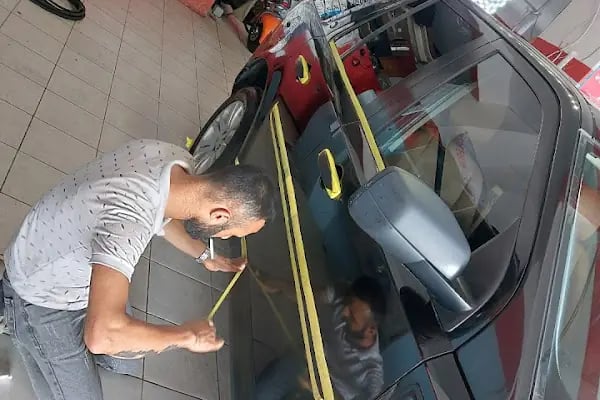 Gokkusagi oto pasta cila kuafor detayli temizlik cizik giderme - Resim 10