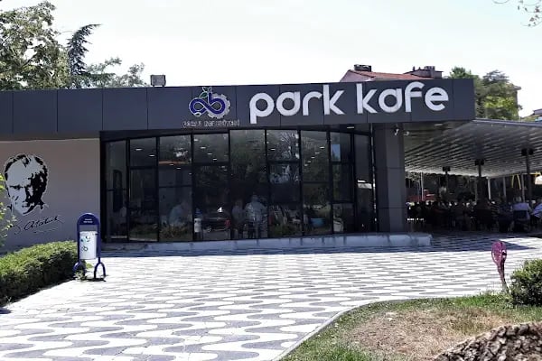 Park Kafe - Resim 11
