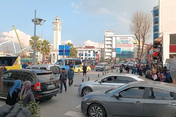 Çarşı Metro Durağı - Resim 11