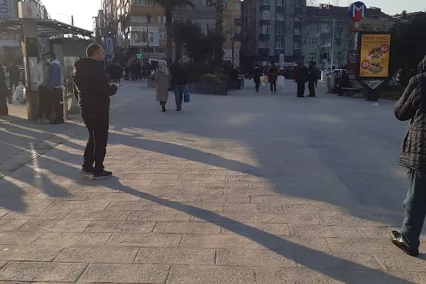 Çarşı Metro Durağı - Resim 9