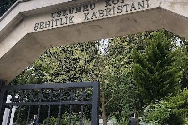 Uskumru Köyü Mezarlığı - Resim 13