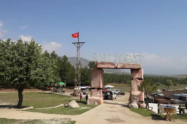 Taşkın dede türbesi - Resim 9