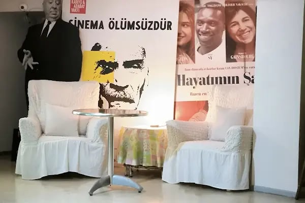 Karaca Sineması - Resim 7