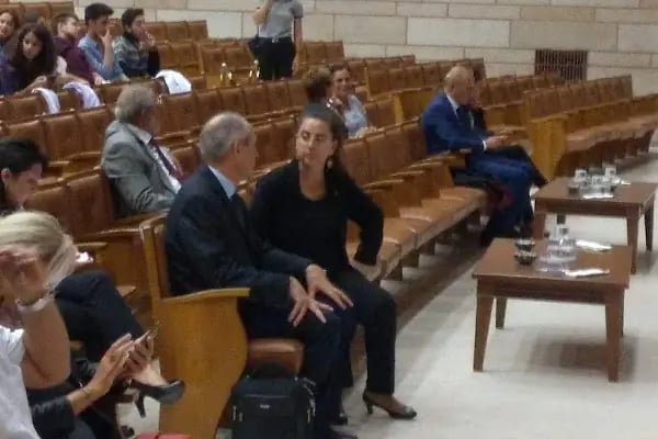 Dr. Cemil Bilsel Konferans Salonu - Resim 16