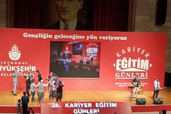 Dr. Cemil Bilsel Konferans Salonu - Resim 14