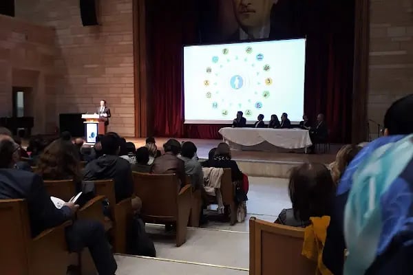 Dr. Cemil Bilsel Konferans Salonu - Resim 17