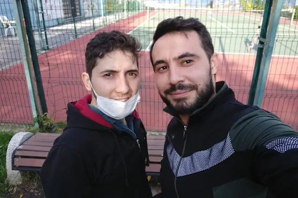 Yıldırım Belediyesi cazibe merkezi tenis kortu - Resim 2