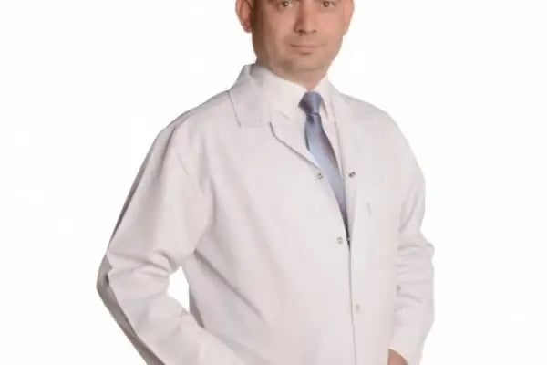 Op. Dr. Kadir Aksoy, Plastik Rekonstrüktif Ve Estetik Cerrahi - Resim 1
