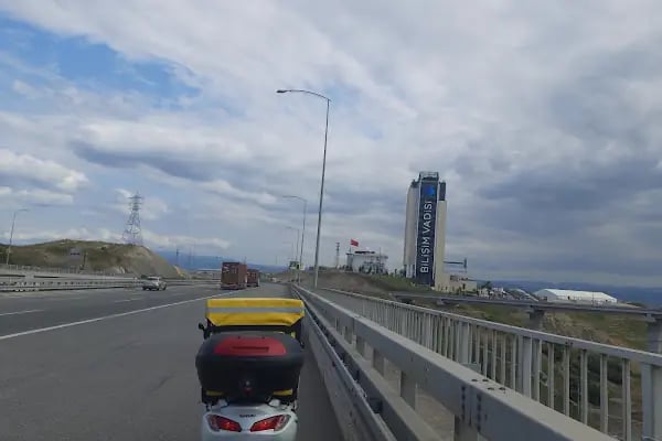 Adapazarı Nöbetçi Eczane Moto Kuryesi - Resim 2