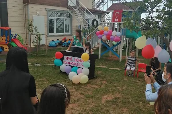 Özel Söğütlü Yeni Dünya Kreş Ve Anaokulu - Resim 13