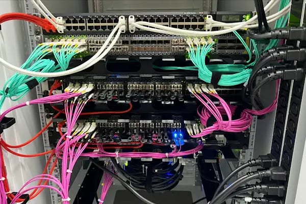 Web Hosting Bilişim Teknolojileri A.Ş. - Resim 3